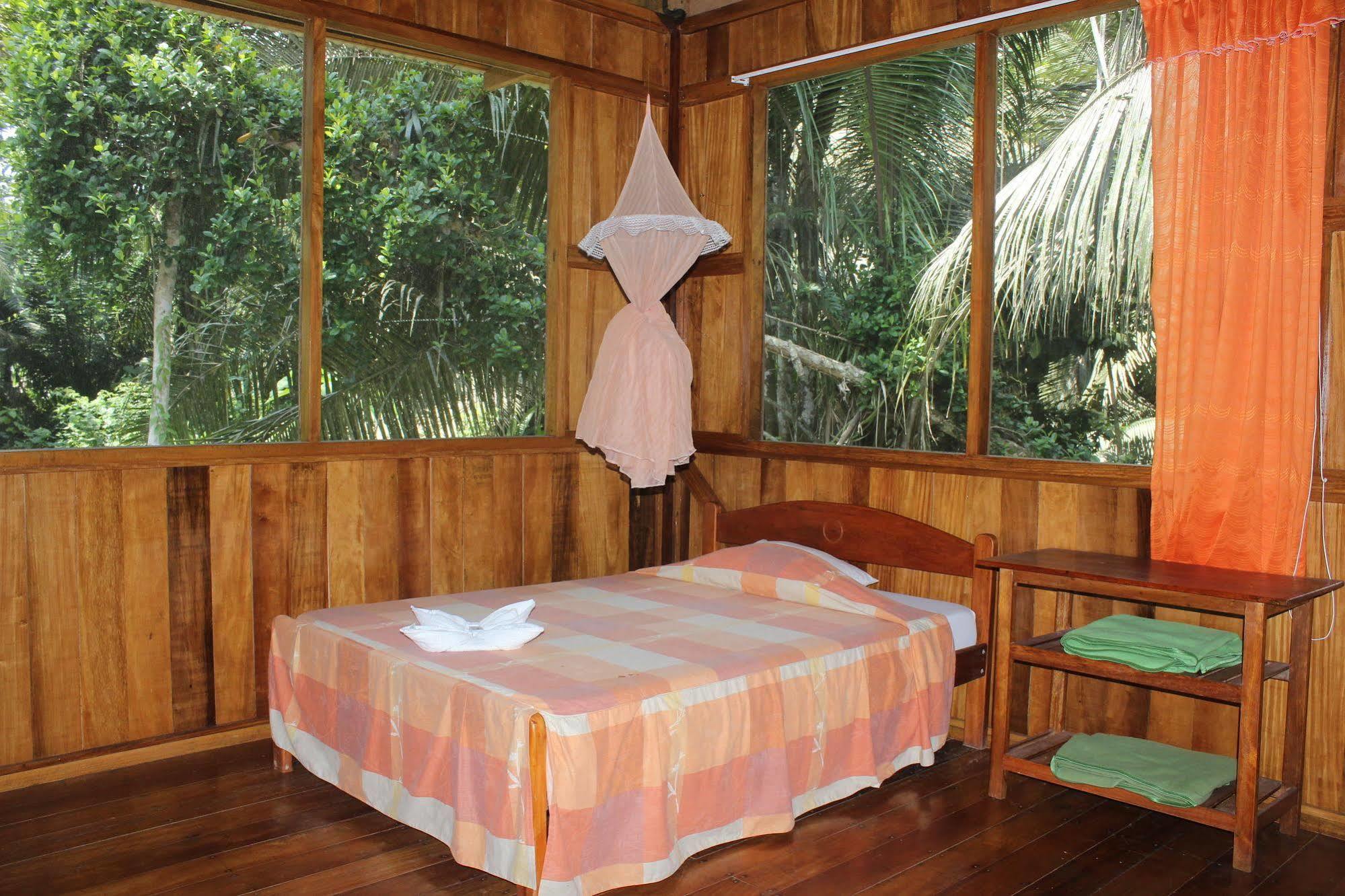 Monte Amazonico Lodge Tambopata Exterior foto